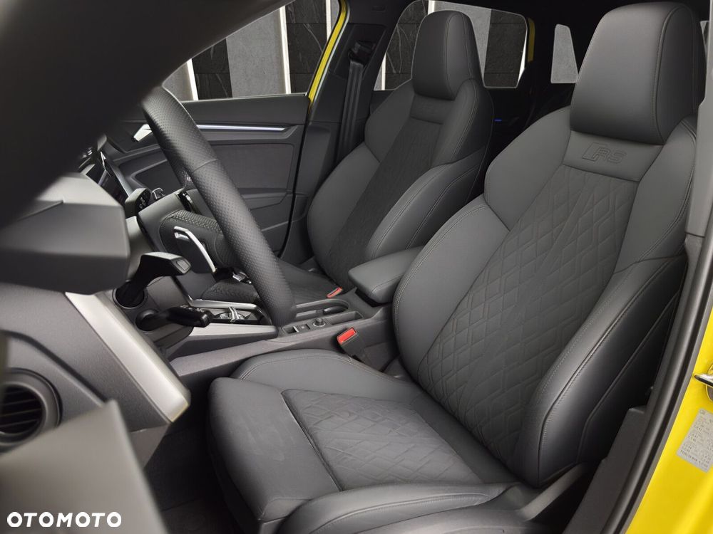 Audi RS3 Sportback - 14