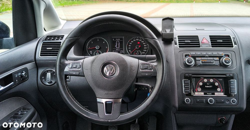 Volkswagen Touran 2.0 TDI DPF Cross - 27