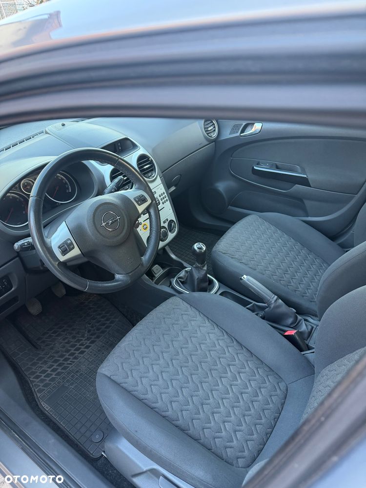 Opel Corsa - 6
