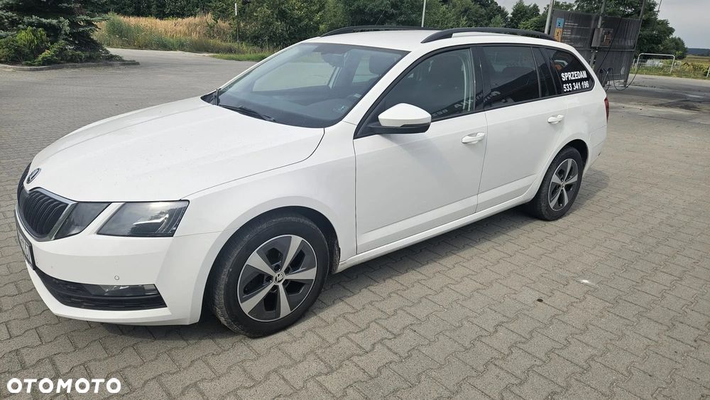 Skoda Octavia 1.6 TDI SCR Ambition - 3