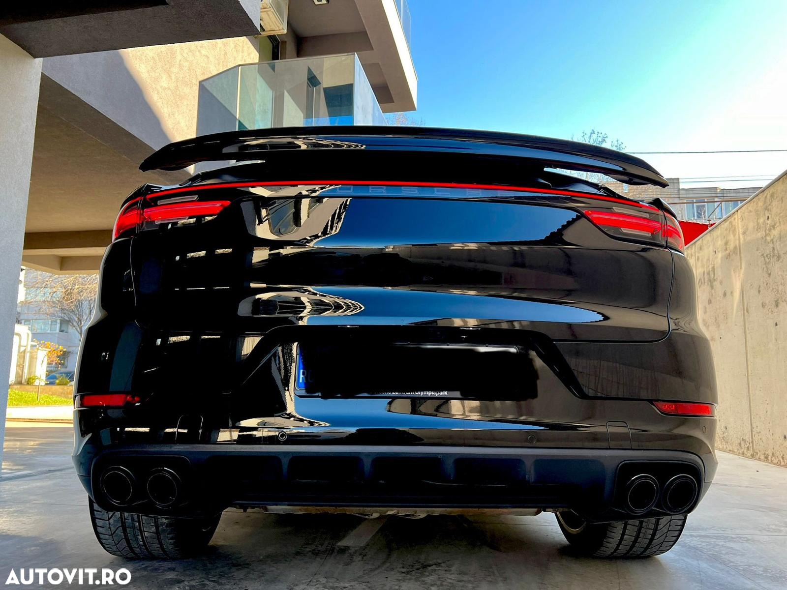 Porsche Cayenne Turbo - 7