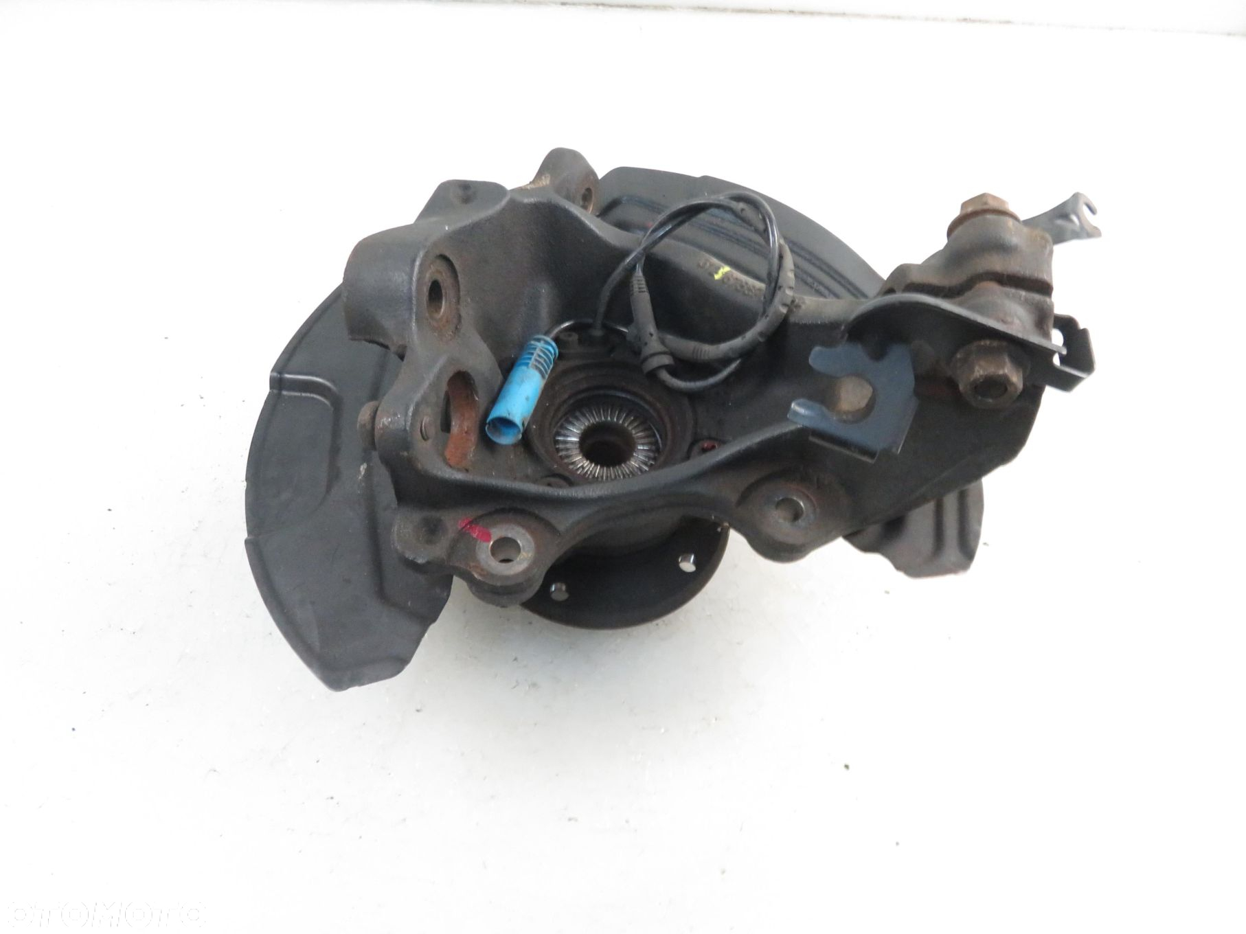 ZWROTNICA PIASTA PRZEDNIA PRAWA BMW X1 E84 xDrive 20 i  6788700 - 5