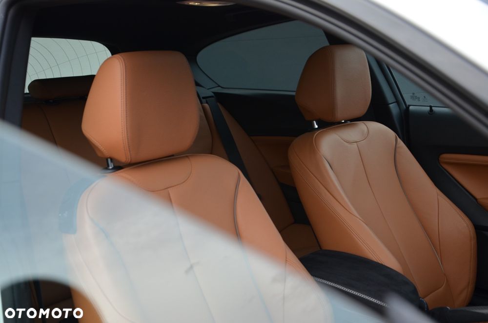 BMW 1M - 15