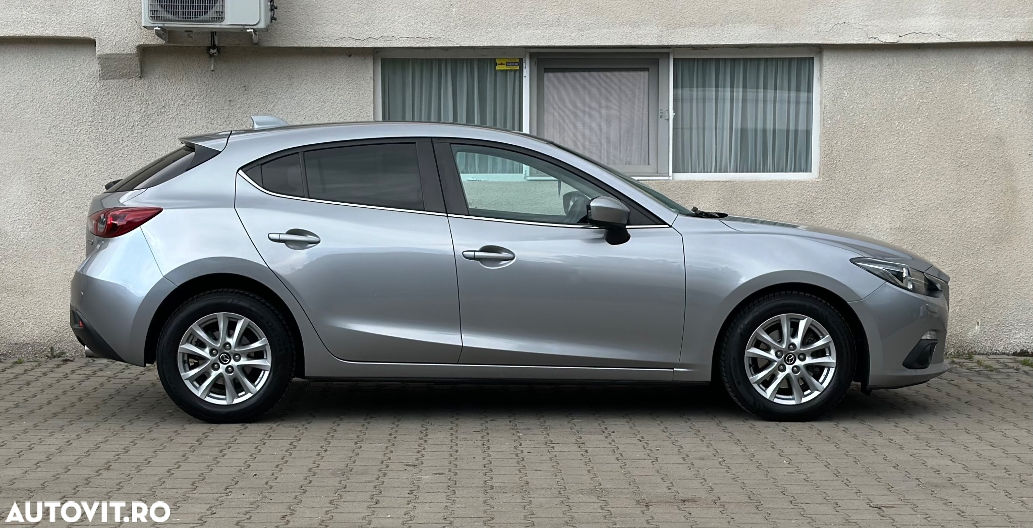 Mazda 3 SKYACTIV-G 120 Center-Line - 9