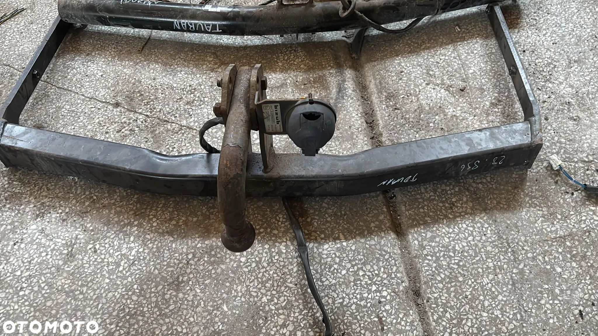 hak holowniczy VW TOURAN I - 3