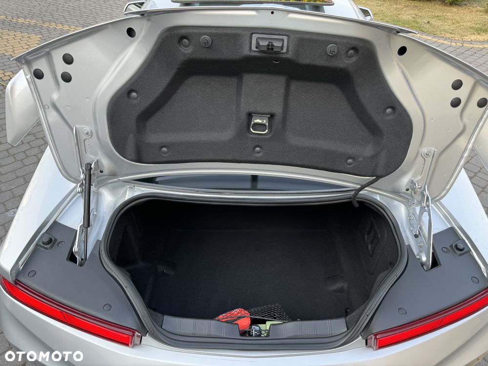 Chevrolet Camaro - 33