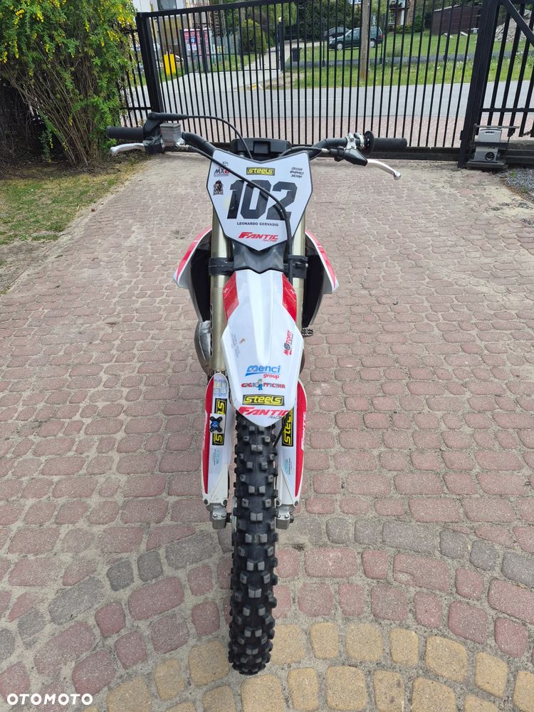 Fantic Inny - 12
