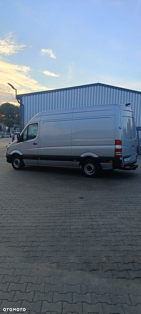 Mercedes-Benz Sprinter - 7