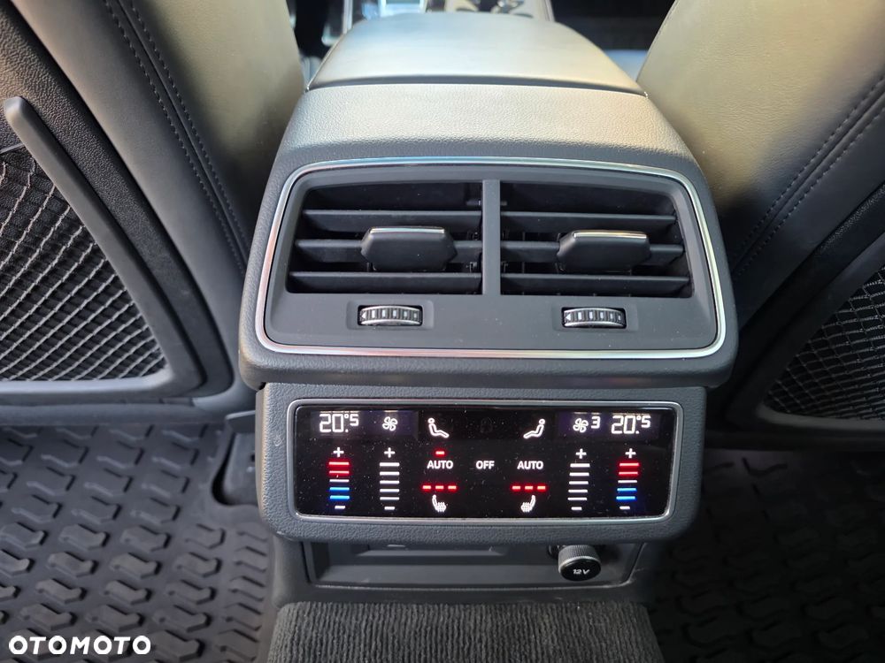 Audi RS6 Avant 4.0 TFSI quattro tiptronic - 27