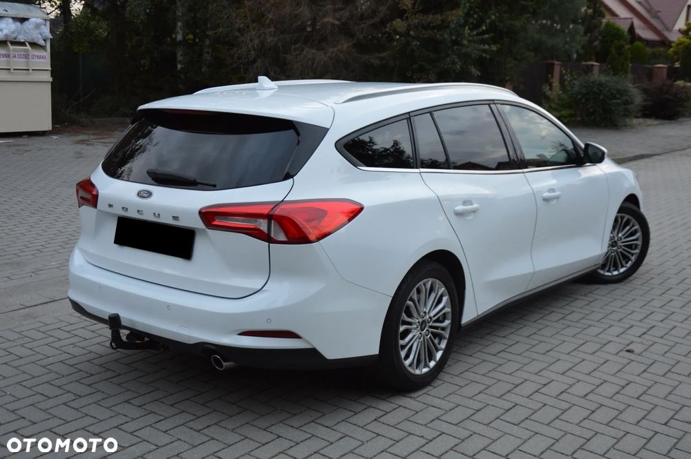 Ford Focus 1.5 EcoBoost STart-Stopp-System TITANIUM - 3