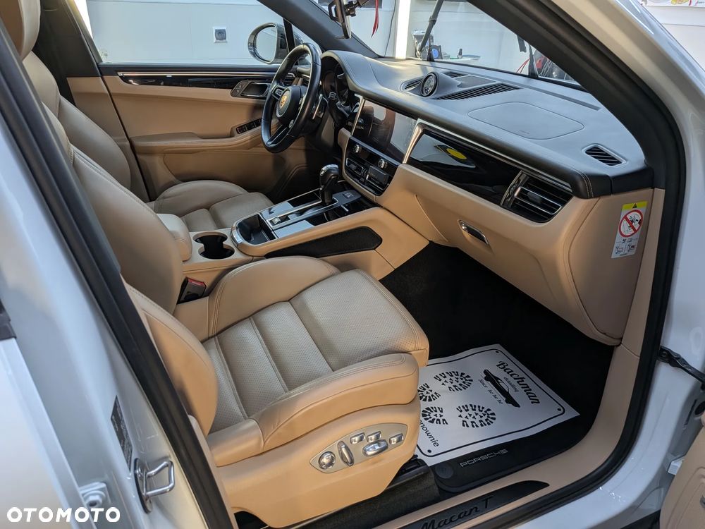 Porsche Macan T PDK - 2