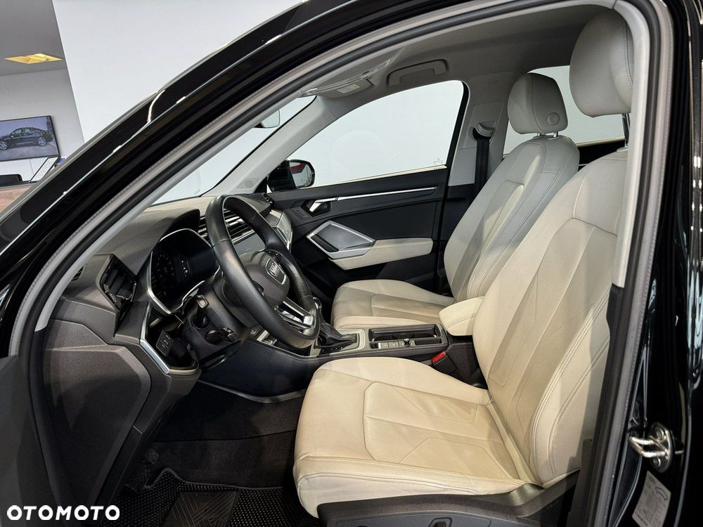 Audi Q3 - 17