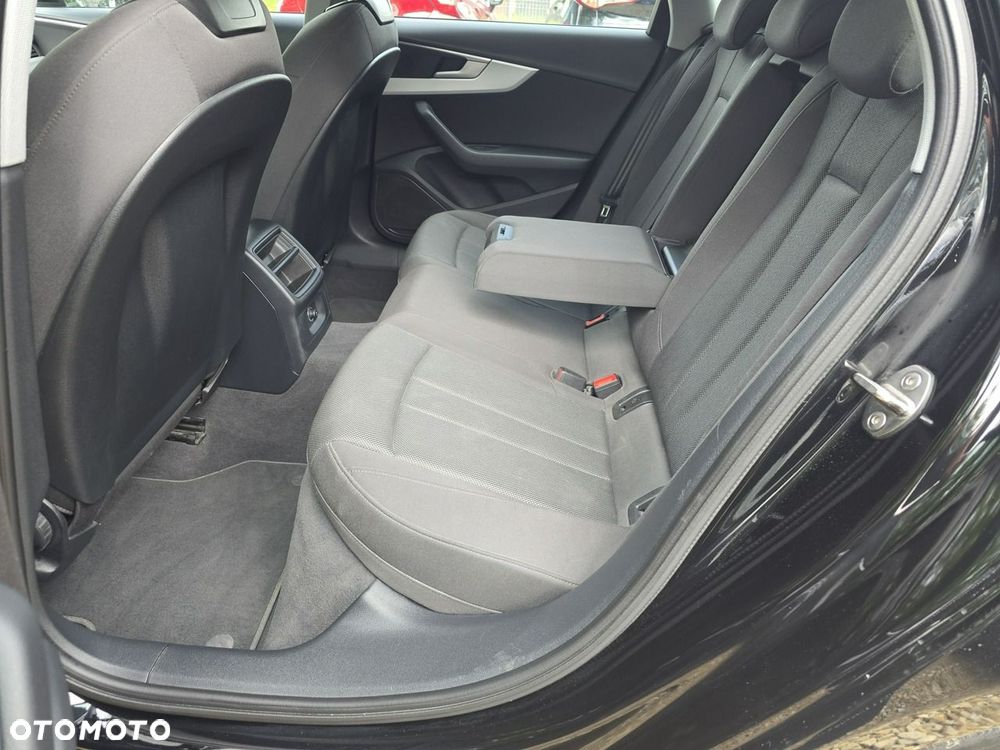 Audi A4 Avant 1.4 TFSI S tronic - 14