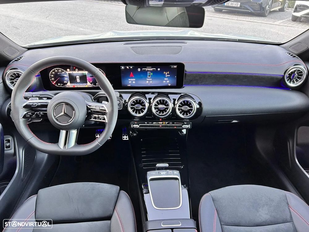 Mercedes-Benz CLA 200 d 8G-DCT AMG Line Advanced Plus - 2
