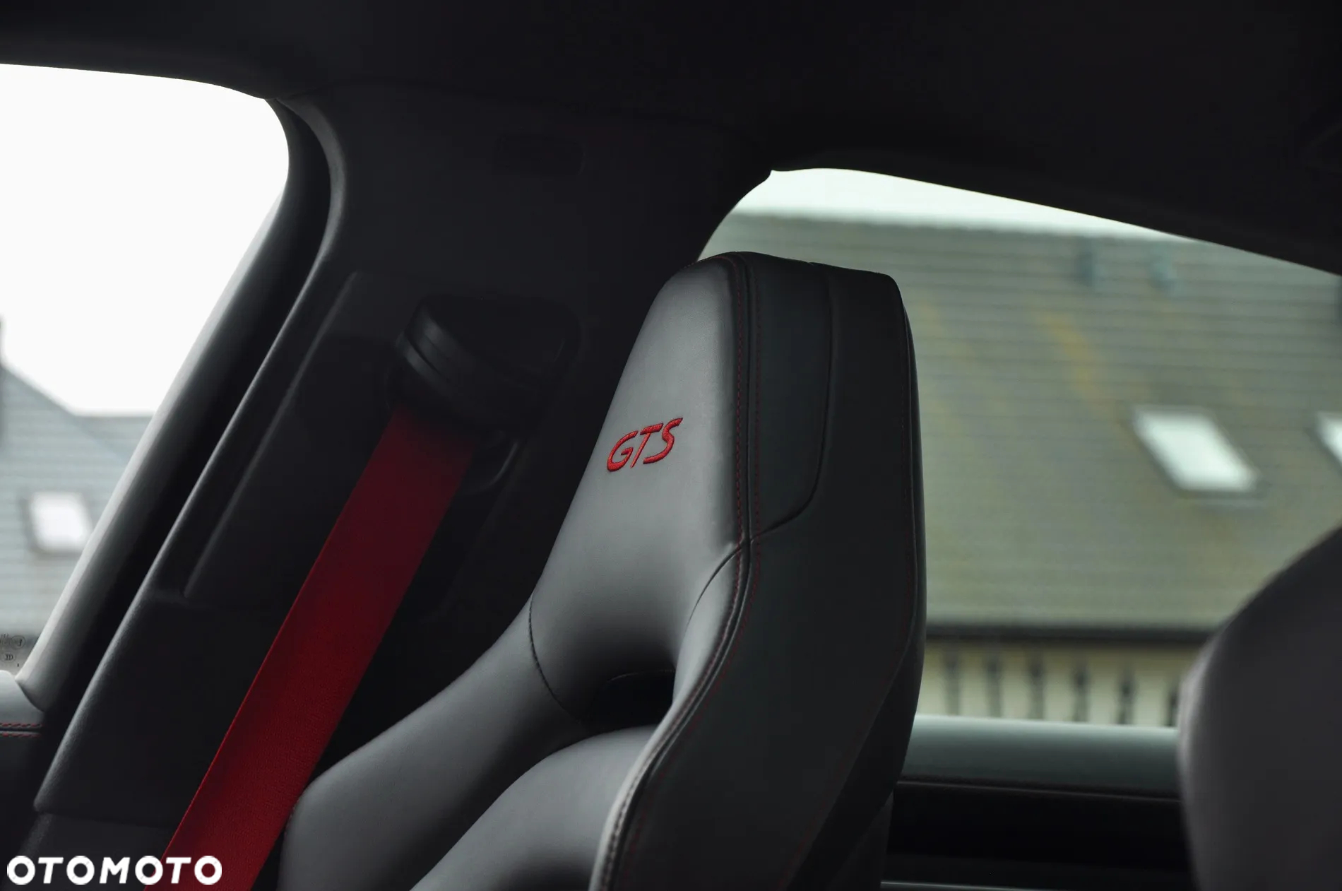 Porsche Panamera GTS GPF - 13