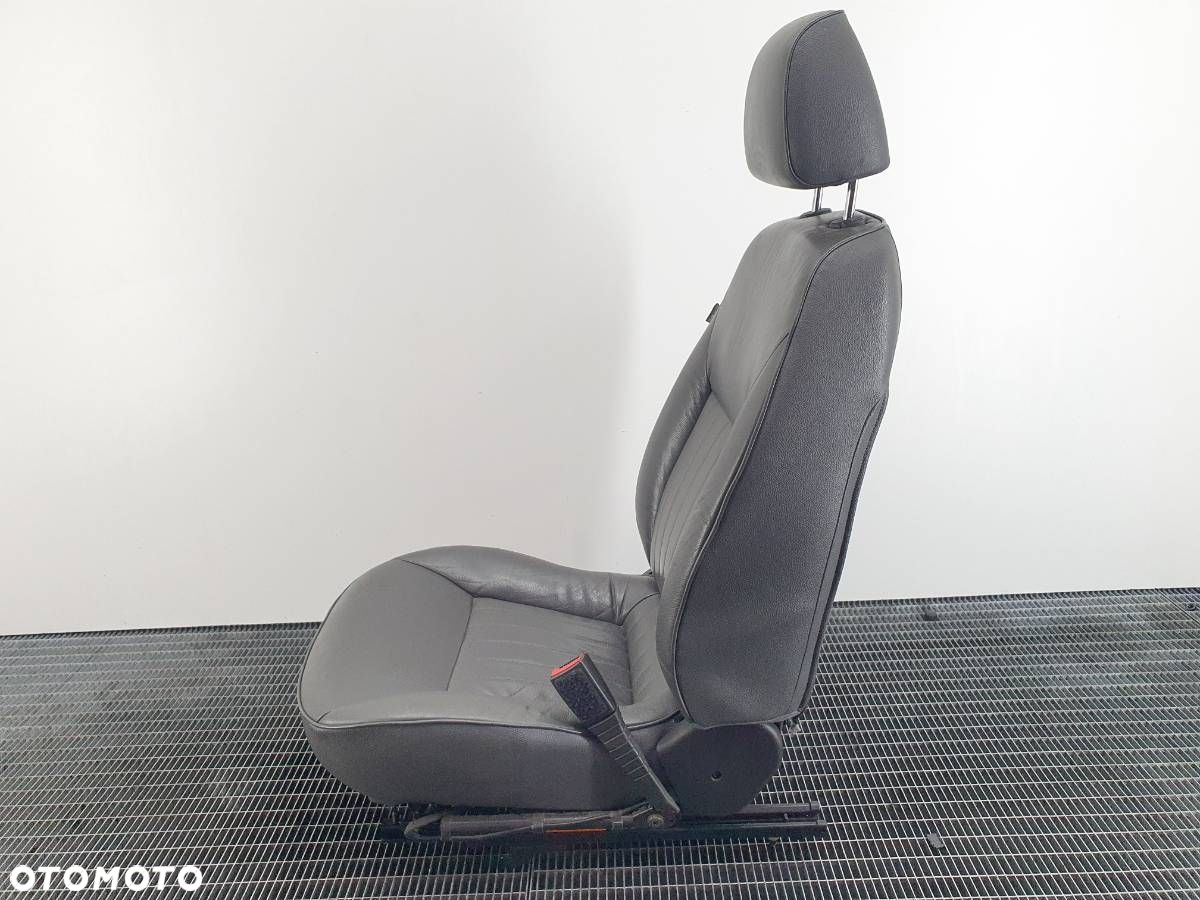 FOTEL PRAWY PRZÓD SKÓRA PASAŻERA EUROPA FIAT CROMA PODUSZKA AIRBAG - 9