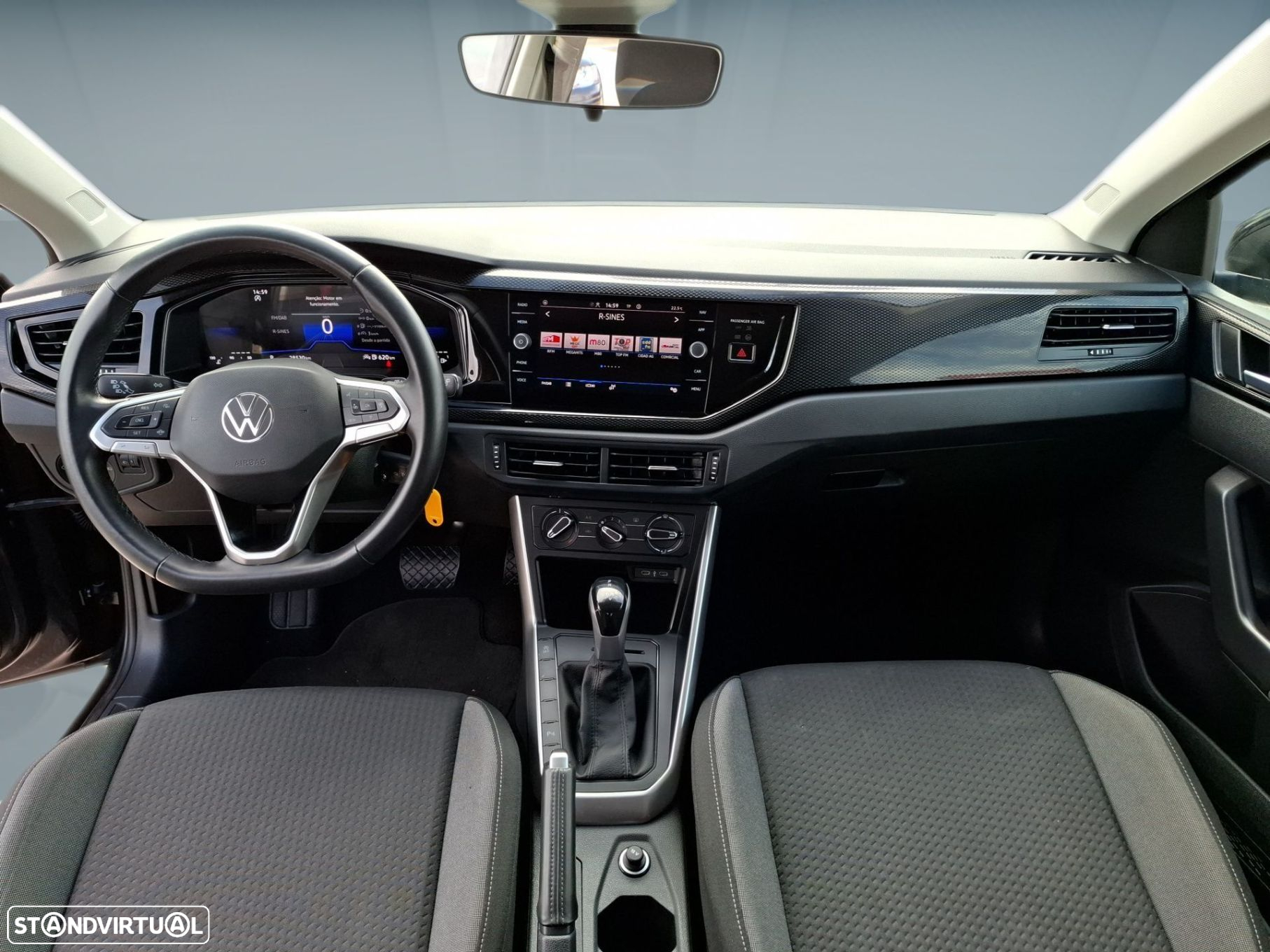 VW Polo 1.0 TSI Urban - 12