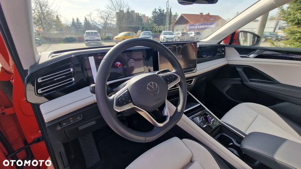 Volkswagen Tiguan 1.5 TSI EVO Elegance DSG - 9