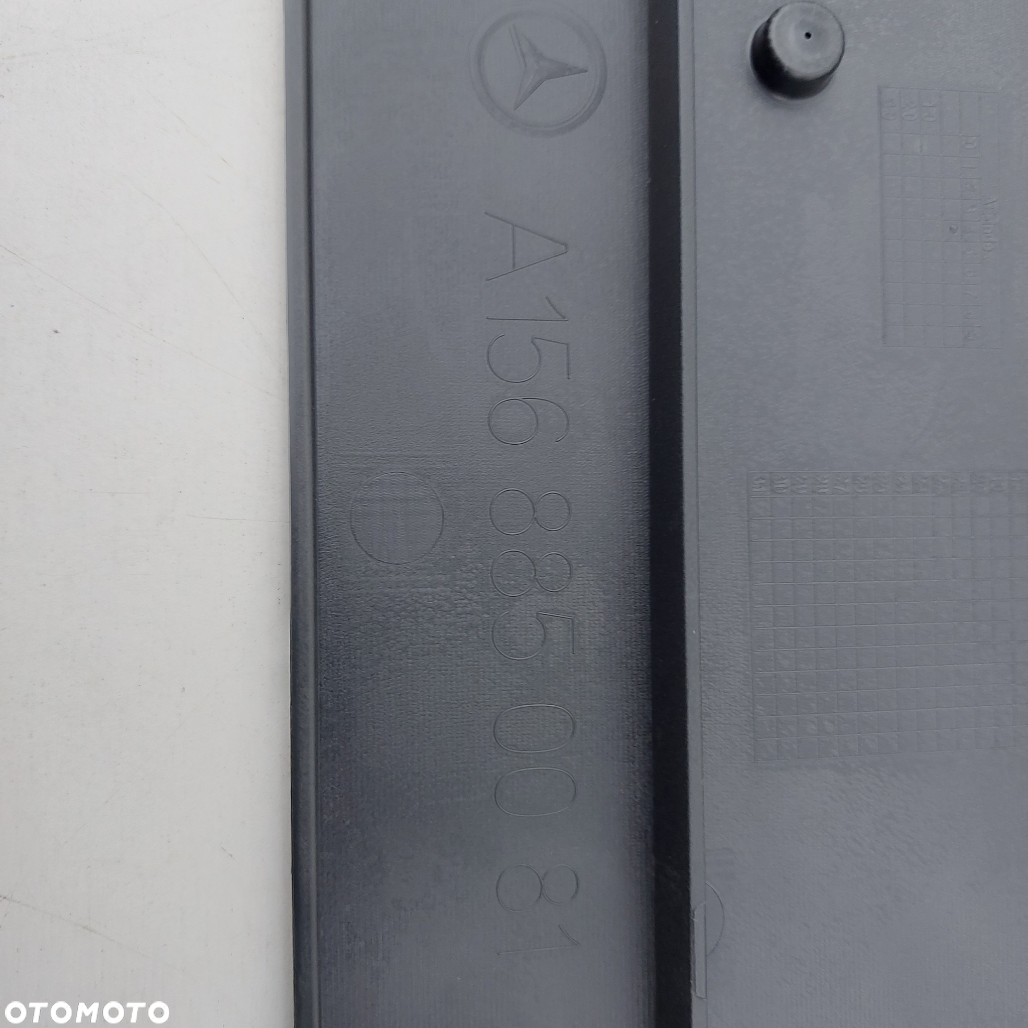 PODSTAWA OSLONA TABLICY REJESTRACYJNEJ RAMKA MERCEDES GLA W156 ORYGINAL NOWE 1568850081 - 7