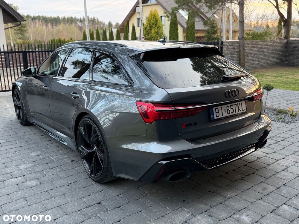 Audi RS6 Avant - 4