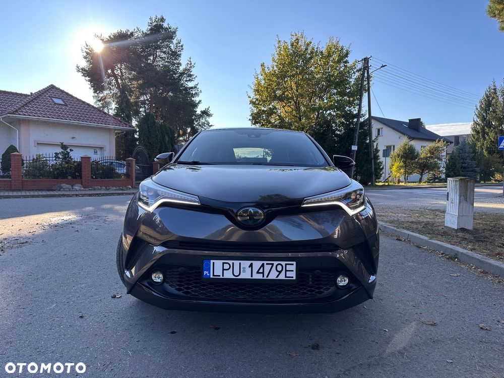Toyota C-Hr 2017 photo 3