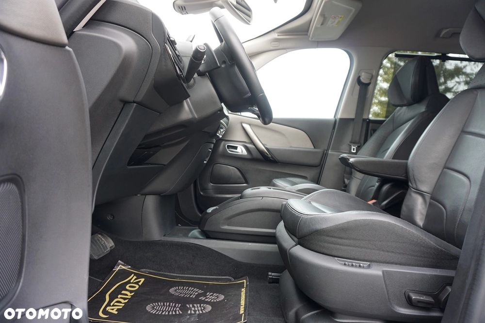 Citroën C4 SpaceTourer - 23