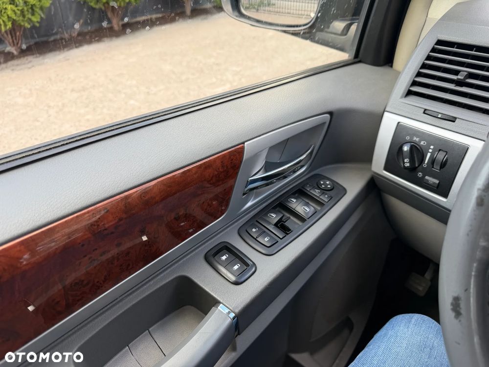 Chrysler Grand Voyager 2.8 CRD Touring - 14