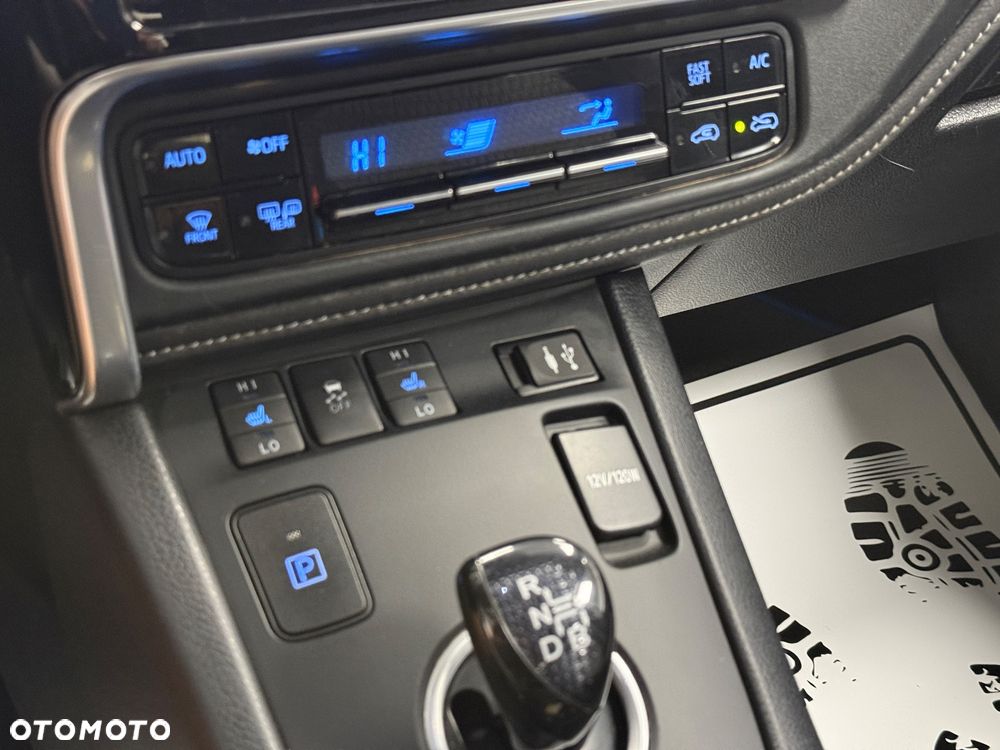 Toyota Auris - 15