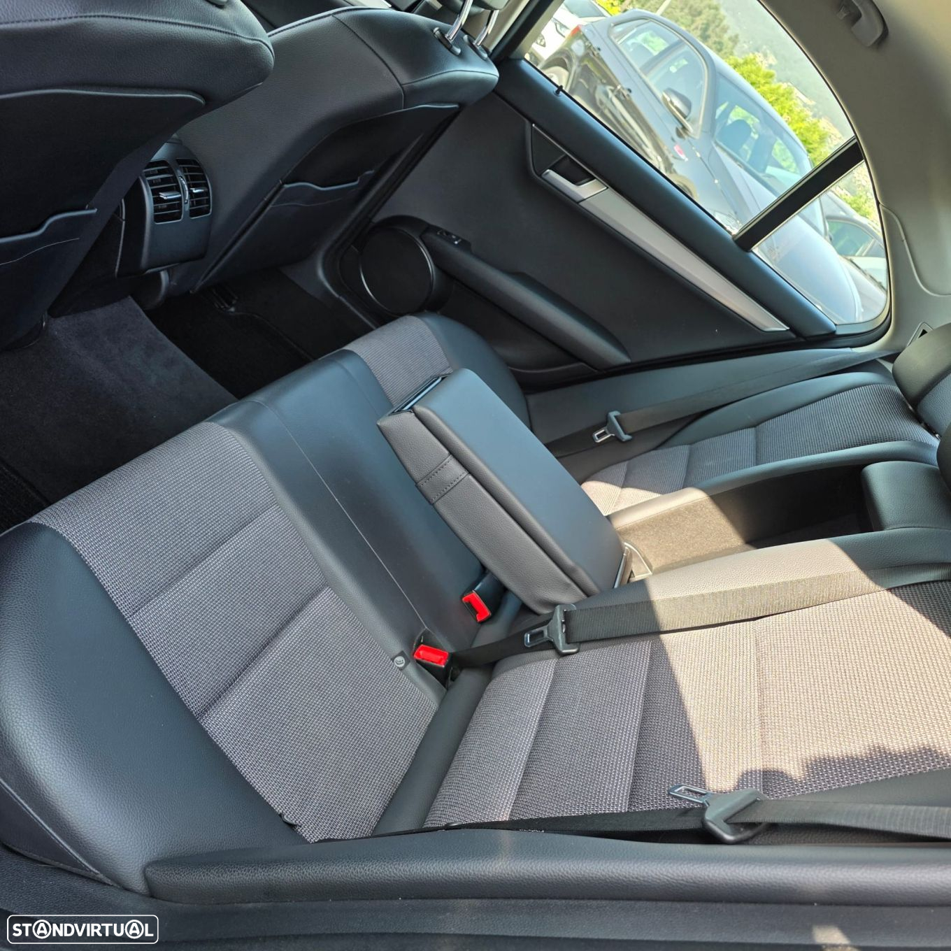 Mercedes-Benz C 220 CDi Avantgarde BE 123g - 33