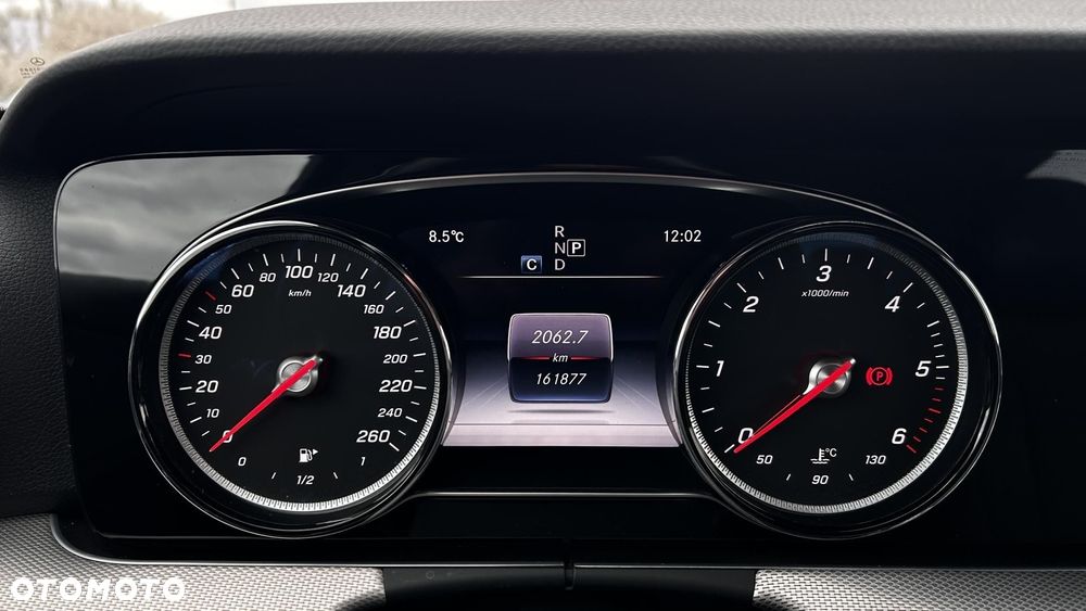 Mercedes-Benz Klasa E - 16