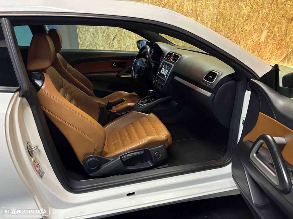 VW Scirocco 2.0 TDI DSG Edition - 12