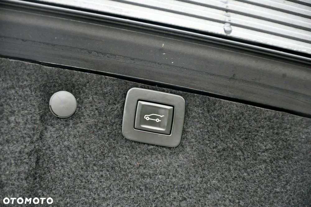 Opel Insignia - 38