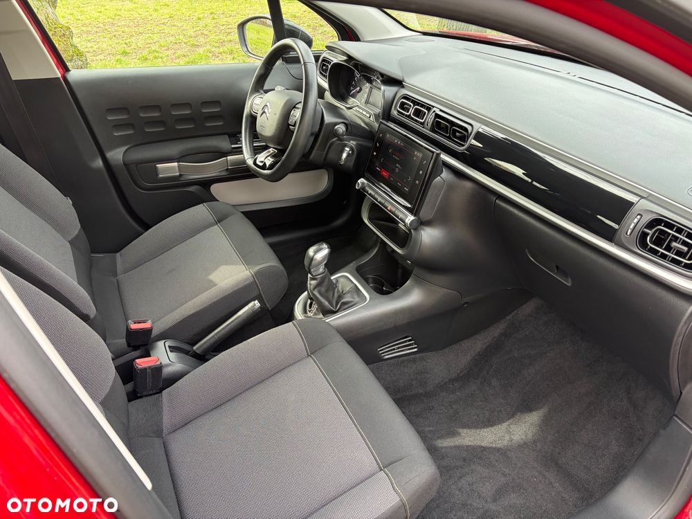 Citroën C3 Pure Tech 82 SHINE - 18