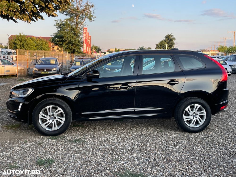 Volvo XC 60 D3 Momentum - 10
