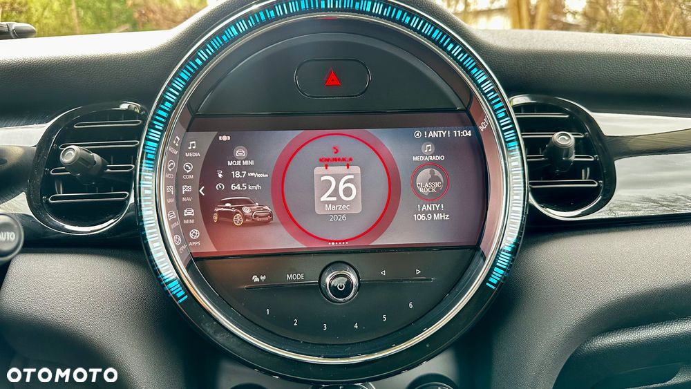 MINI Cooper SE Resolute Edition - 26