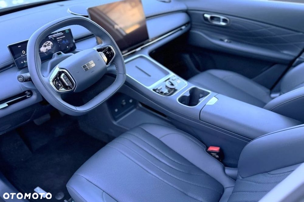 Geely Starray - 7