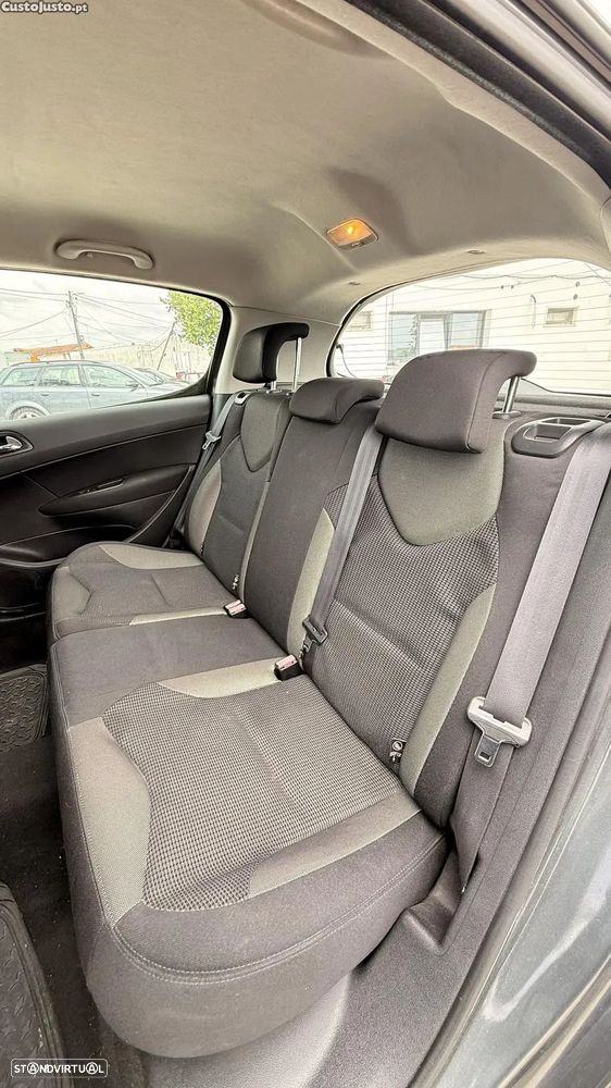 Peugeot 308 - 12