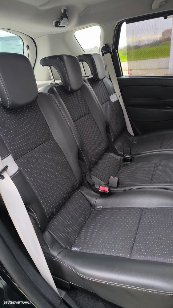 Renault Scénic Energy dCi 130 Start & Stop Bose Edition - 42