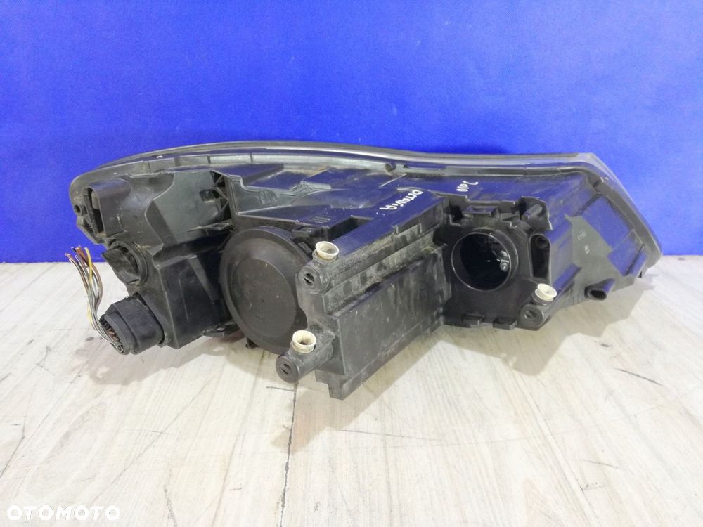 Skoda Octavia II 2 Lift 1Z 08/13 lampa reflektor przód lewa Europa - 5
