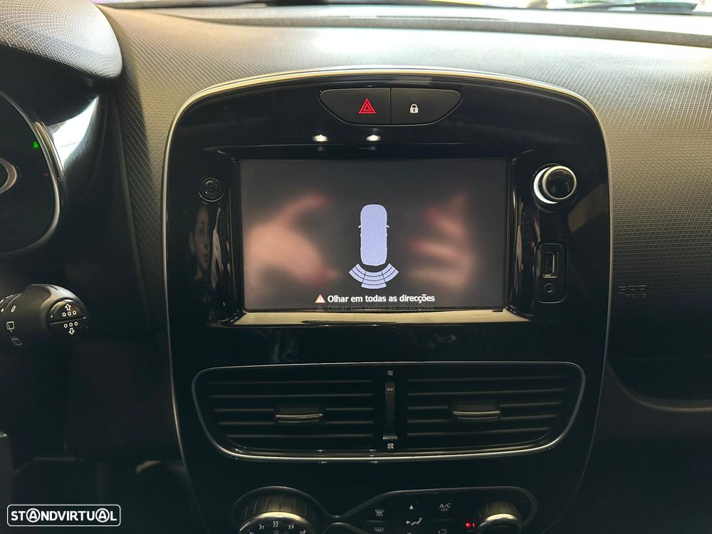 Renault Clio Sport Tourer 1.5 dCi GT Line EDC - 22