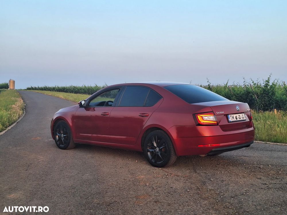 Skoda Octavia 2.0 TDI Ambition - 2