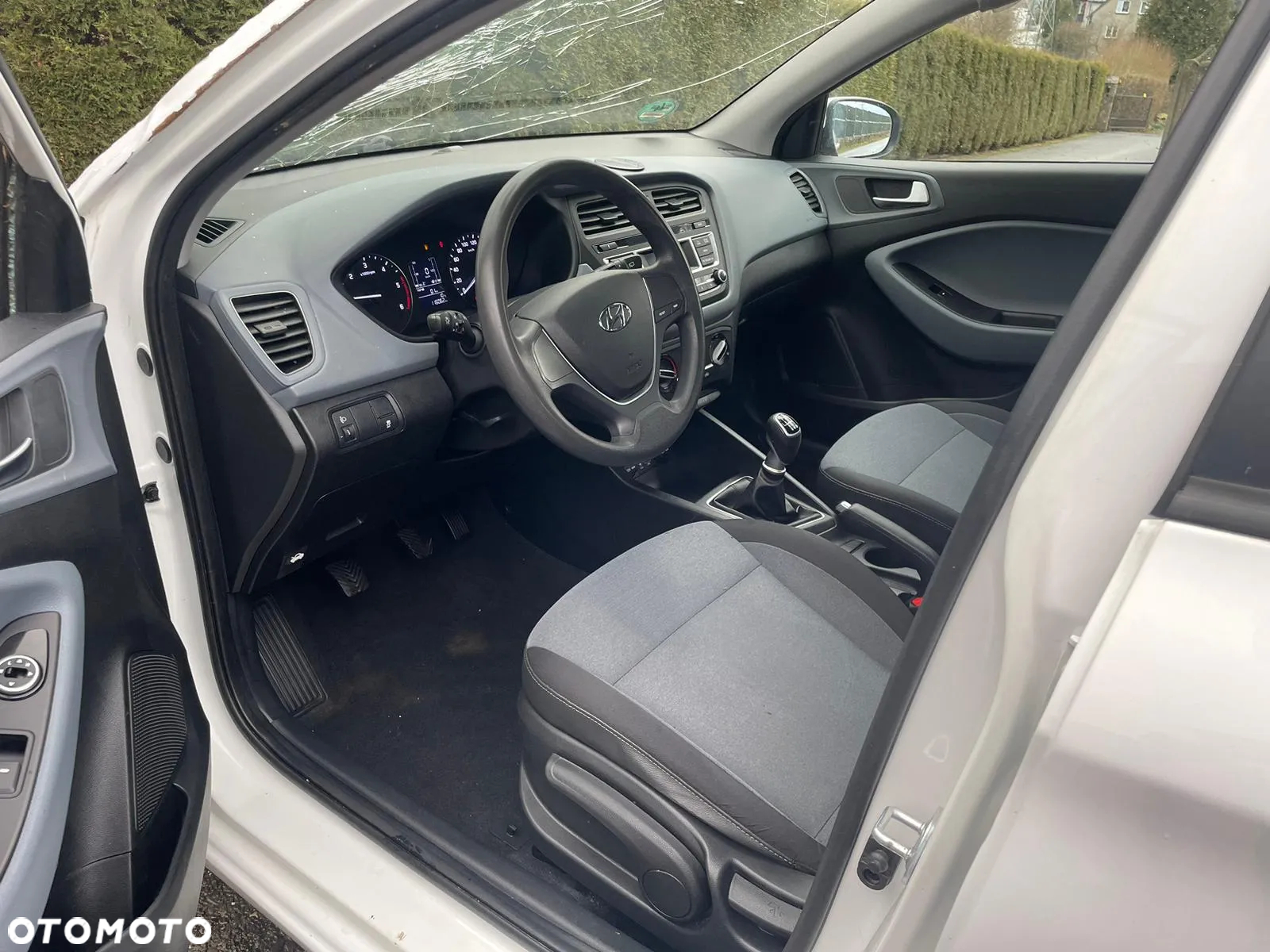 Hyundai i20 1.1 CRDi BlueDrive Fresh - 8