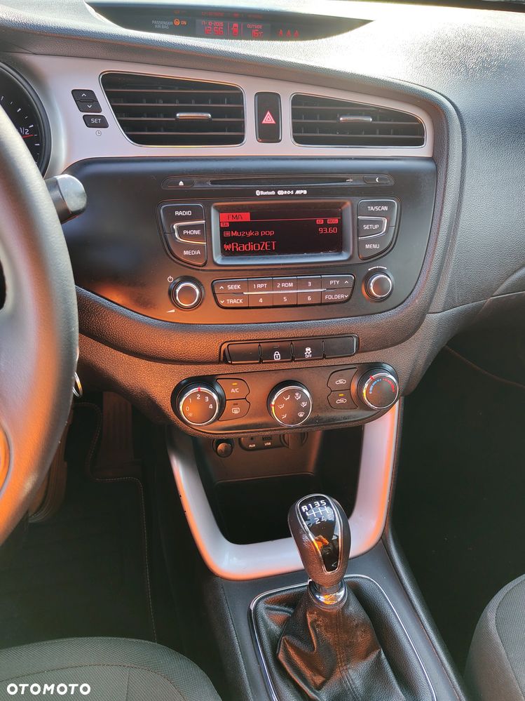 Kia Ceed 1.6 CRDi M - 14