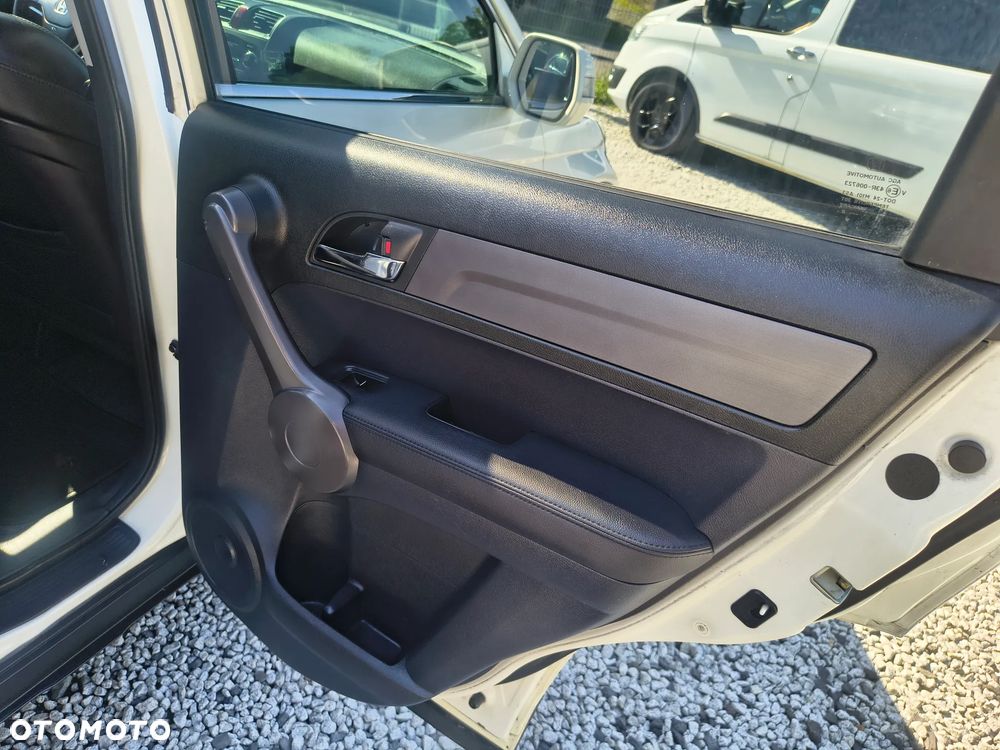 Honda CR-V 2.2i CTDi DPF Executive - 23