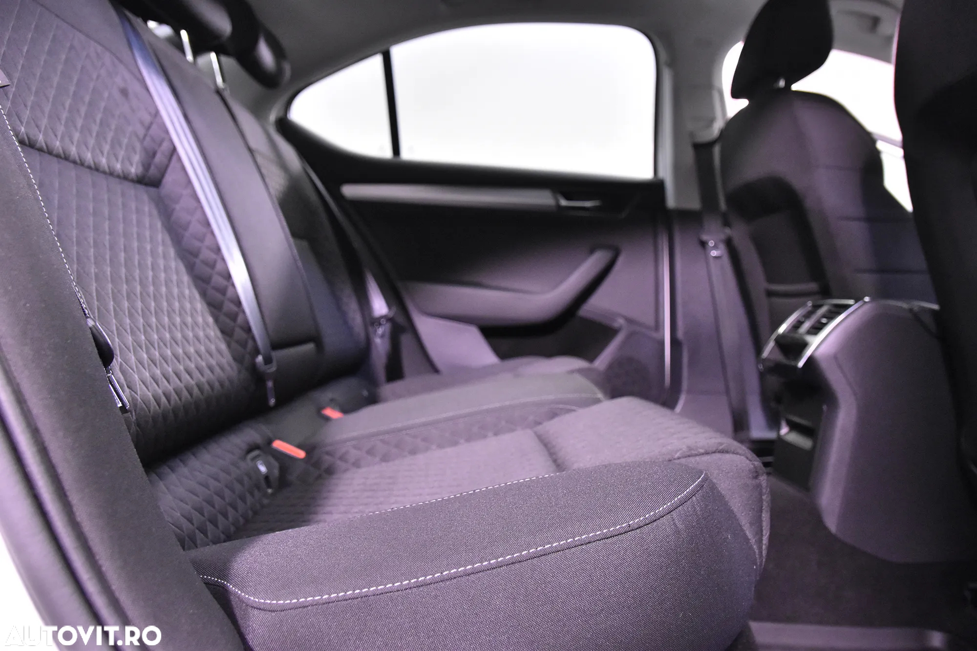Skoda Superb - 12