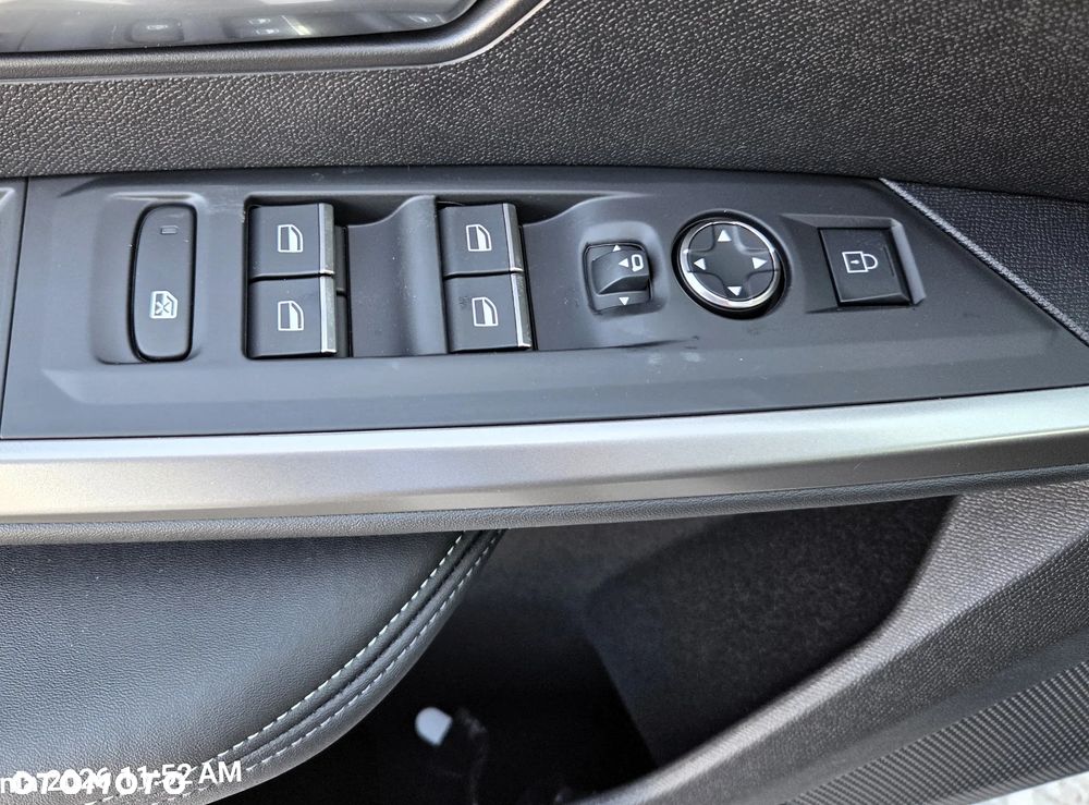 Peugeot 3008 1.2 PureTech mHEV GT E-DCS6 - 24