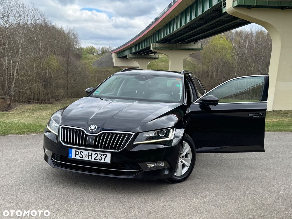 Skoda Superb 2.0 TDI Ambition - 21
