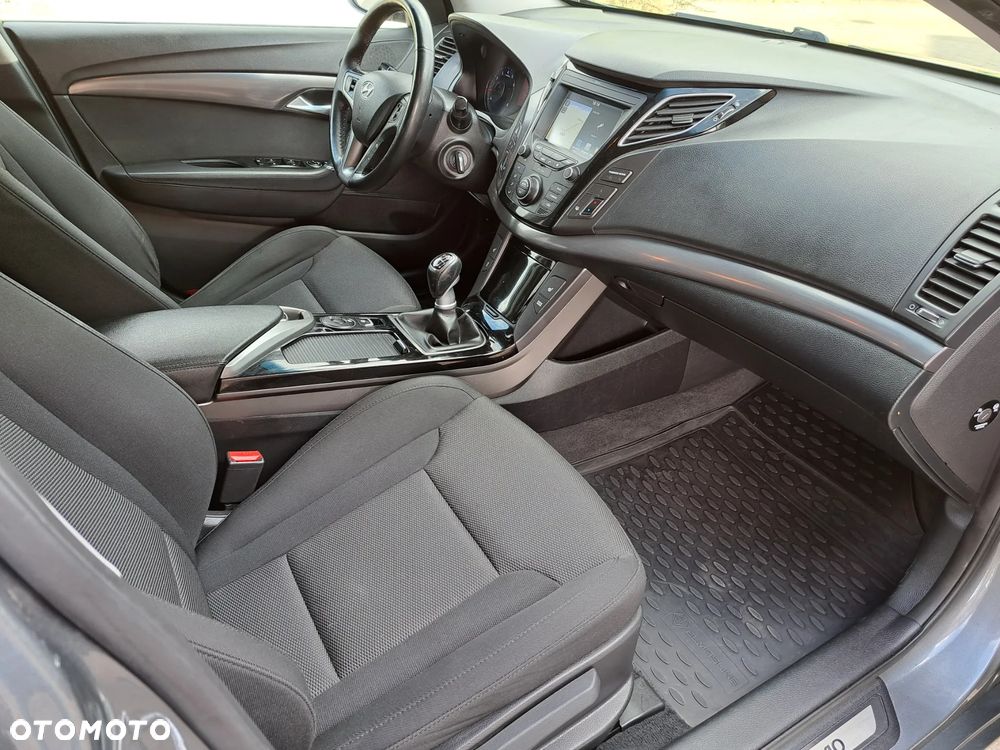 Hyundai i40 - 18