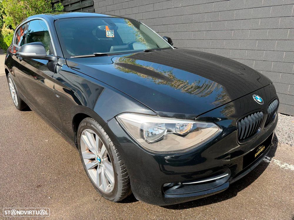 BMW 118 d Sport Line - 2