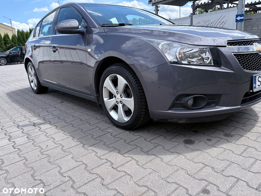 Chevrolet Cruze 1.8 LTZ+ - 5